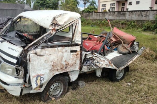 Dua Buruh Korban Kecelakaan Pick Up Meninggal