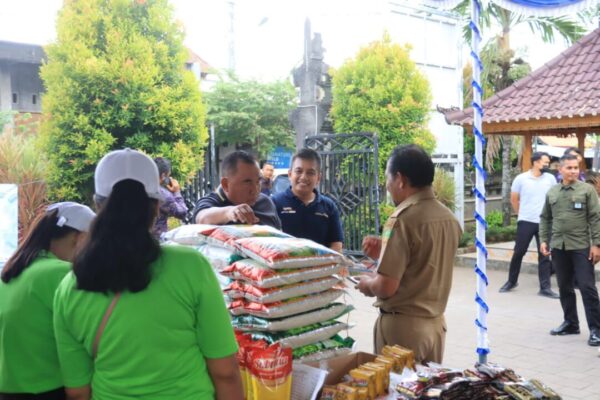 Pasar Murah Di Pengambengan, Tamba “Ini Bentuk Intervensi Kami Terhadap Inflasi”.