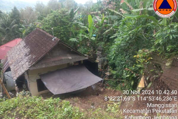 Tanah Longsor di Jembrana, Satu Rumah Tertimbun