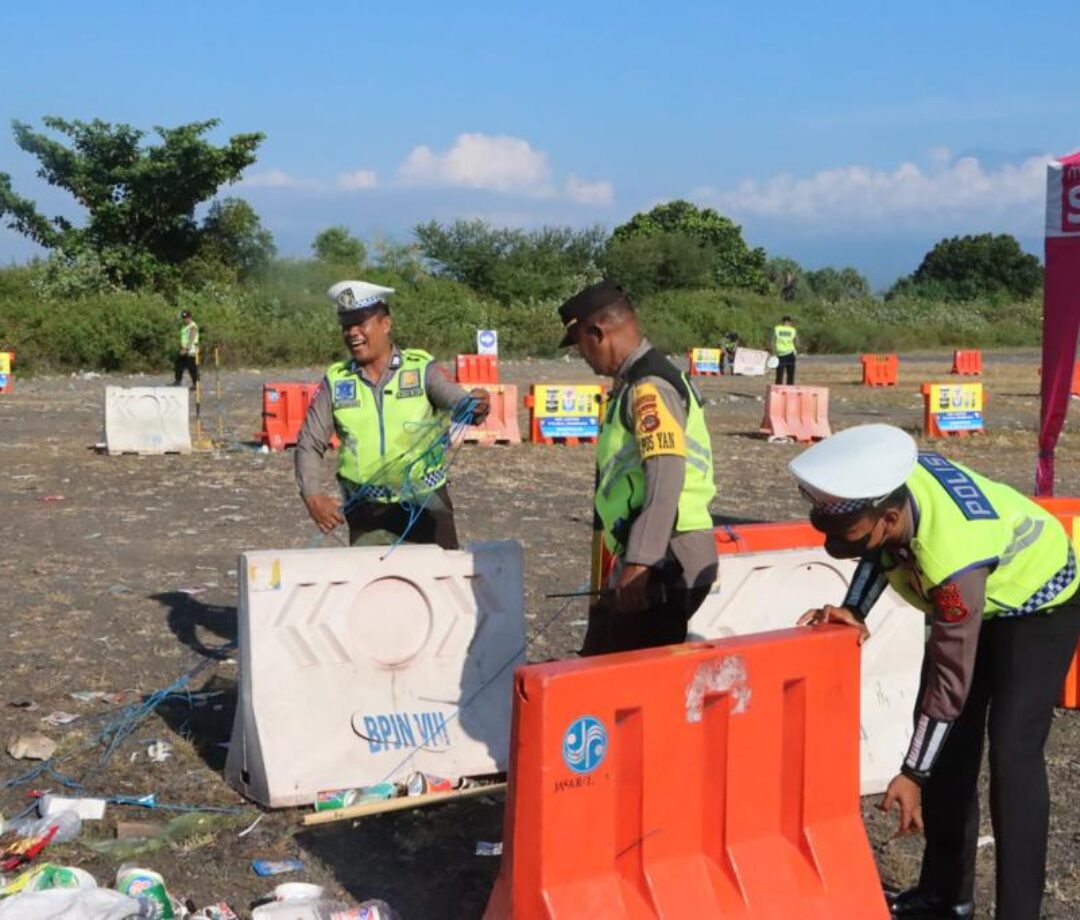 Rapikan Water Barrier di Terminal Kargo Gilimanuk, Antisipasi Arus Balik.