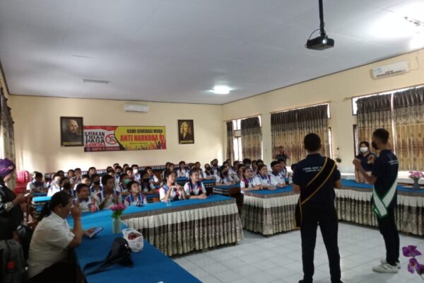 Kasus Anak Dibawah Umur di Jembrana  Mengkhawatirkan UPTD PPA Jembrana Datangi Sekolah-sekolah