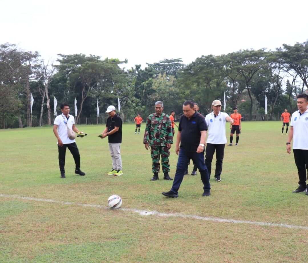 Liga Sepak Bola Jembrana 2023 Dimulai, Ditandai Tendangan Kick Off Dari Bupati