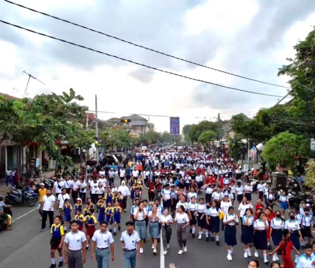 Ulang Tahun ke-128 Kota Negara, Ribuan Warga ikuti Jalan Santai