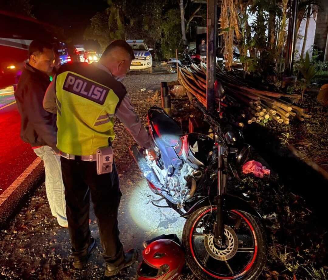 Kecelakaan Maut di Medewi, Mengakibatkan Rumah Rusak dan Korban Jiwa