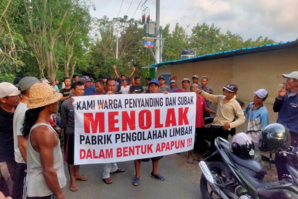 Pabrik Batako Disinyalir dari Limbah Bahan Beracun dan Berbahaya (B3), Ditolak Warga dua Desa